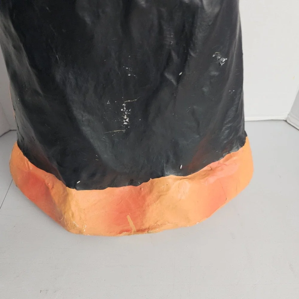 Vintage Halloween Paper Mache Scary Witch Trick Or Treater Greeter Y2K 90s 32